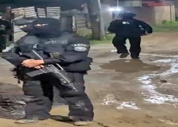 Policiais do Bope em Santa Cruz — Foto: Reprodução