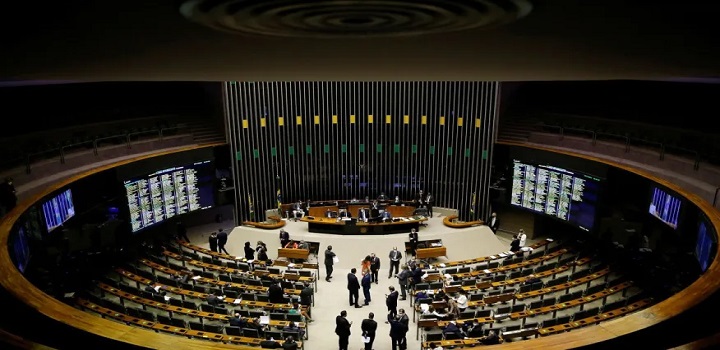 cAMARA APROVA PEC DA TRANSIÇÃO