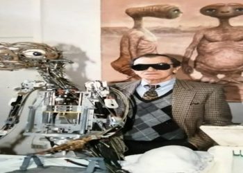 leilão do robô do filme ET