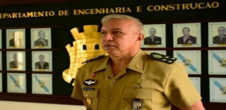 julio cesar arruda comandante do exercito de lula