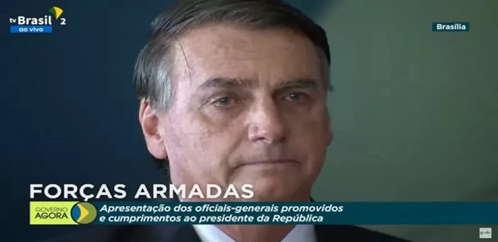 Bolsonaro chora em evento