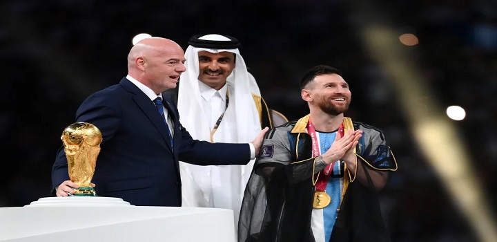roupa de messi usada no titulo, roupa que messi usou do qatar
