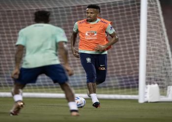 ESCALAÇÃO DA SELEÇÃO CONTRA A COREIA DO SUL