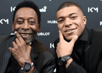 Morte de Pelé, Pelé e Mbapee, salário de pelé