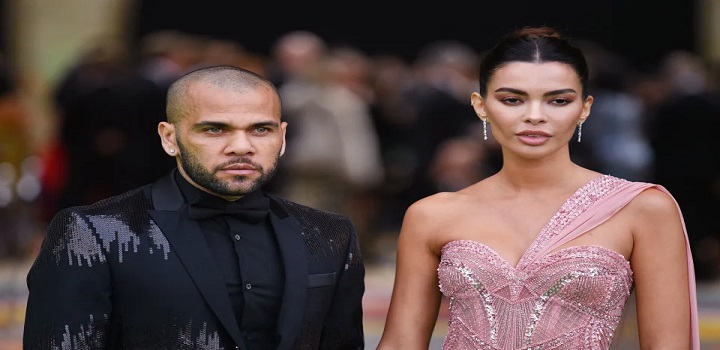 JOANA SANZ, ESPOSA DE DANIEL ALVES PEDE DIVÓRCIO