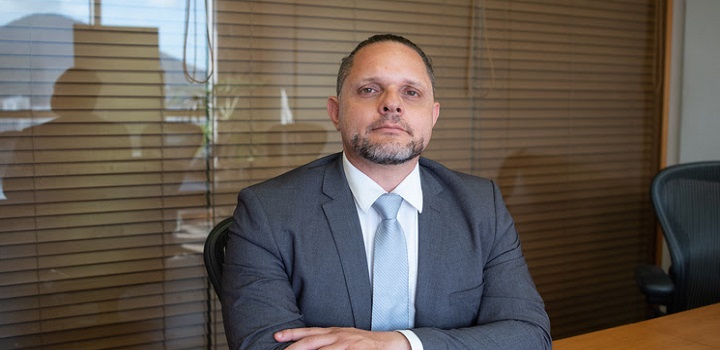advogado especializado em Direito do Consumidor, Ricardo Maranhão esclarece os direitos dos passageiros nos casos de atrasos e oferecimento de serviços diferentes dos contratados.