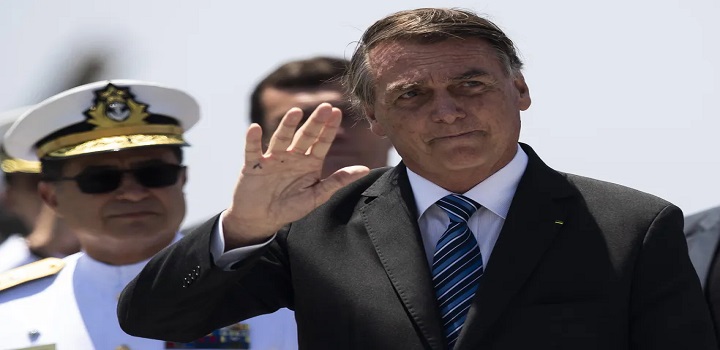 BOLSONARO VOLTA AO BRASIL
