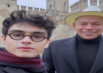 Lenadro Karnal e marido