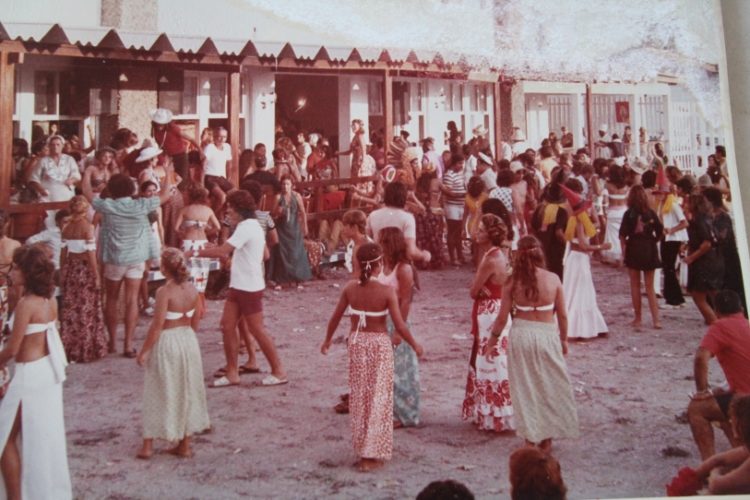 Praia Atafona, em São João da Barra: memórias dos verões na infância e adolescência.