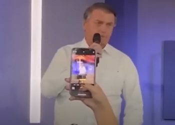 Bolsonaro reclamando de salario na presidencia