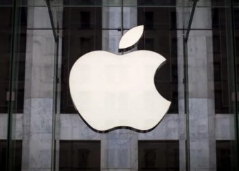 Falhas de segurança em iPhones expõem usuários a ataques e exigem atualização do sistema