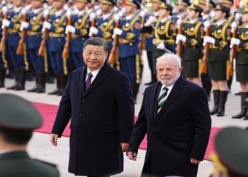 lula assina acordos na china