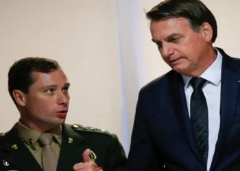 PF APREENDE DINHEIRO NA CASA DE MAURO CID
