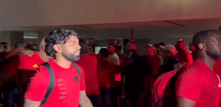 protesto da torcida do flamengo