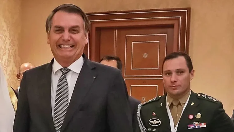 mauro cid e bolsonaro
