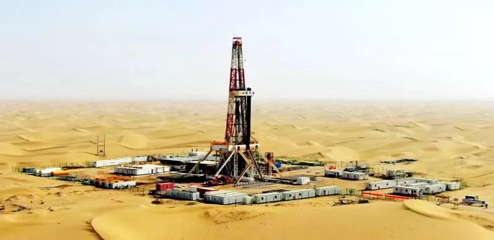 CHINA CAVA BURACO DE 10 KM DE PROFUNDIDADE