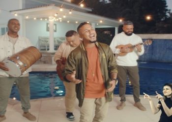 “Seu beijo me prendeu”: Lançamento no clipe da Banda Mais & Mais