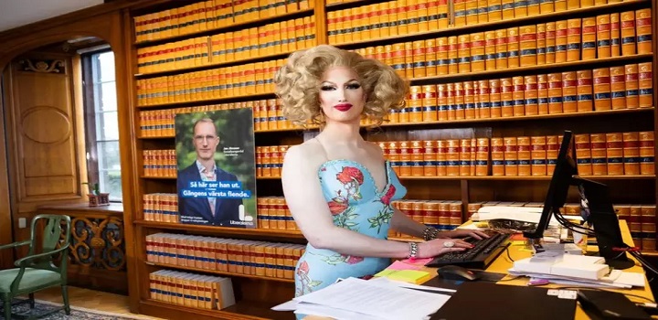 Vice-prefeito vira drag queen em encontro com crianças para criticar preconceito