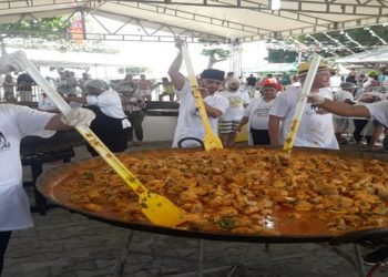 maior moqueca do mundo em conceição da barra