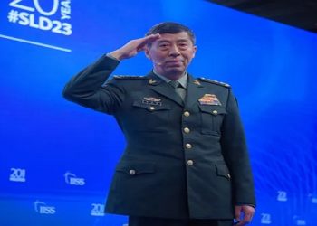 China diz que busca diálogo e que confronto com EUA seria 'desastre insustentável'