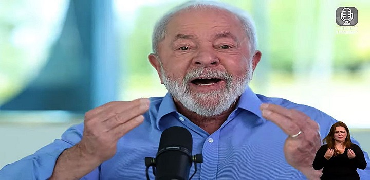 programa Conversa com o Presidente, no Palácio do Alvorada