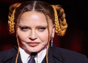 MADONNA FALA APÓS UTI