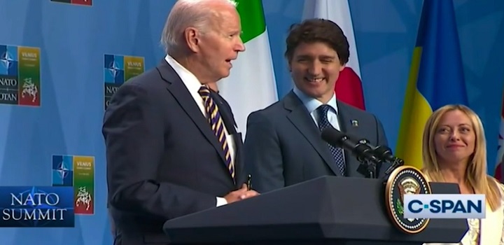 Biden comete gafe e chama Zelensky de “Vladimir” na cúpula da Otan
