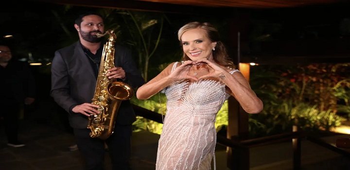 80 anos de helô pinheiro