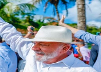 Lula ferrovia oeste leste