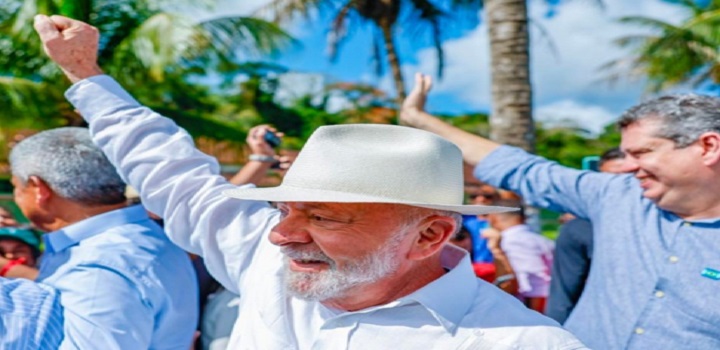 Lula ferrovia oeste leste