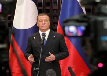 Ajuda militar da Otan à Ucrânia traz 3ª Guerra Mundial para mais perto, diz Medvedev