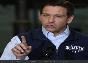 'Você não tem o direito de vir para este país', diz Ron DeSantis, dos EUA, a brasileiros