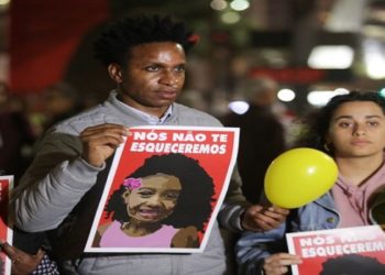 crianças mortas a tiros no RJ