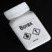 Nova onda no TikTok estimula que pessoas bebam (o perigoso) bórax para 'limpar o organismo'