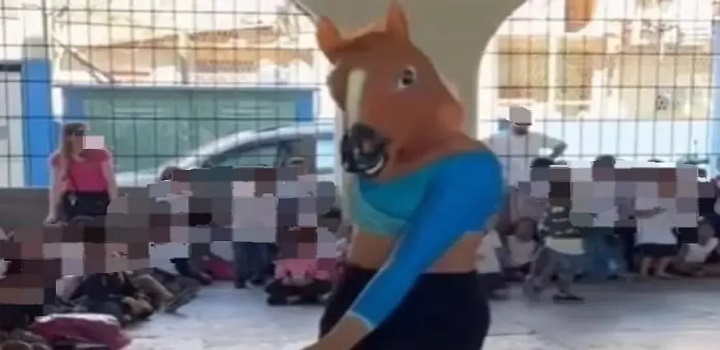 Após apresentação de 'Cavalo Tarado' em escola municipal, prefeitura do Rio abre sindicância