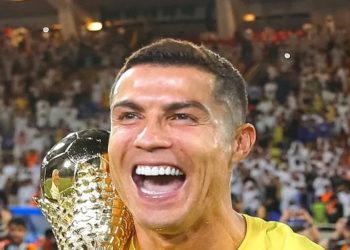 Cristiano Ronaldo é o primeiro a atingir marca impressionante de seguidores no Instagram; veja quanto