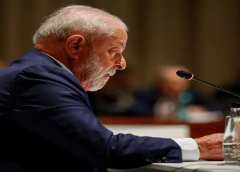 Lula assina MP e projeto sobre taxação de fundos de altíssima renda