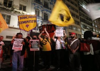 movimento negro pede fim da operação escudo
