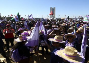 Marcha das Margaridas deve reunir mais de 100 mil mulheres em Brasília