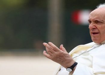 PAPA FRANCISCO FALA SOBRE LGBT