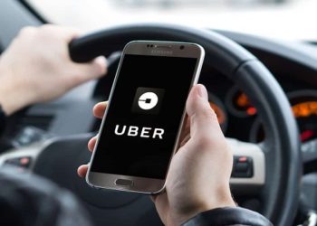 Uber anuncia acordo para adquirir empresa de transporte executivo.