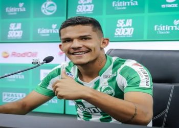 jogadores brasileiros banidos do futebol