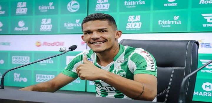 jogadores brasileiros banidos do futebol