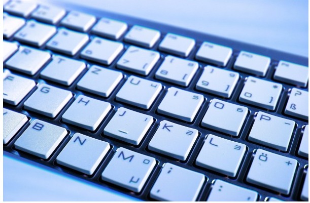 Negócios online: como ganhar dinheiro em 2024.