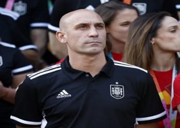 Fifa bane Luis Rubiales do futebol por três anos