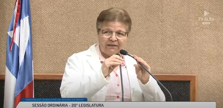 Deputada estadual branca da Bahia diz em discurso que tem 'orgulho de ser preta'; veja