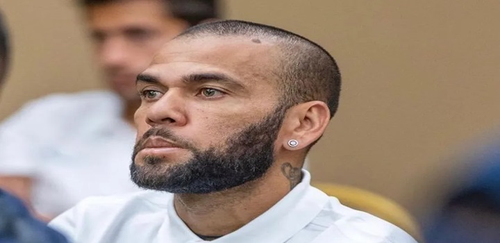 Daniel Alves oferece R$ 800 mil à denunciante para reduzir condenação, diz jornal