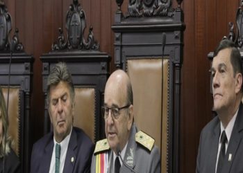 JUÍZES MILITARES MANOBRAM PARA APROVAR MAIS DE R$ 11 MILHÕES EM BÔNUS PARA SI MESMOS