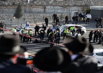 Três pessoas morrem e outras 6 ficam feridas após ataque terrorista em Jerusalém