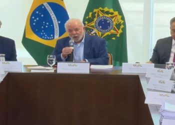 Em meio a discussão sobre meta fiscal, Lula diz que 'dinheiro bom é dinheiro transformado em obra'
